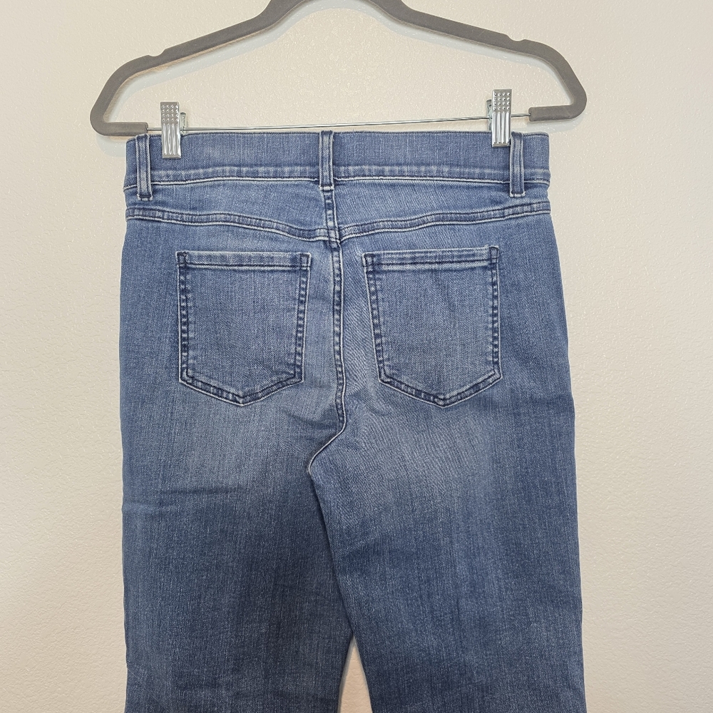 NWT SPANX Kick Flare Crop Jeans In Vintage Indigo Sz Medium - Picture 9 of 9